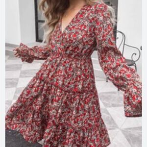 C+D+M Floral Tiered Dress Size Medium. Excellent Condition. Boutique. Boho